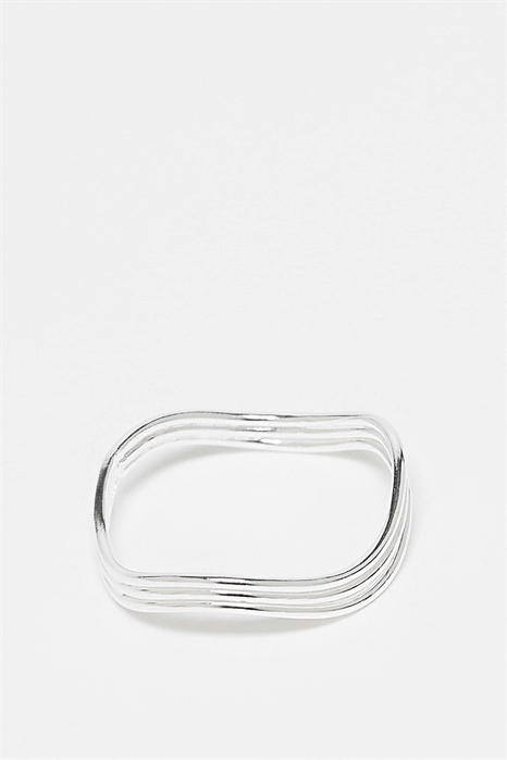 Кольцо с тремя волнообразными полосками артикул 153890099