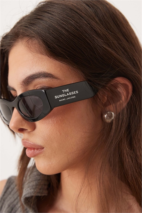 Овальные солнцезащитные очки Marc Jacobs артикул 155015924