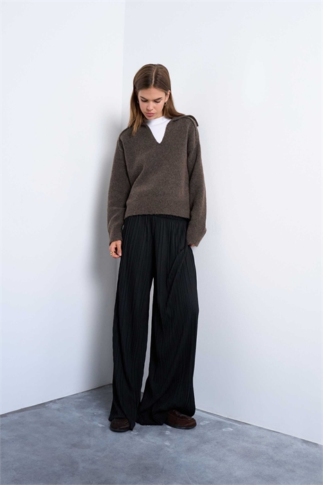 Брюки с широкими брючинами и гофрированной текстурой артикул 148069237