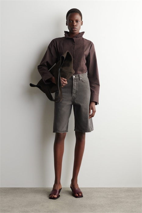 Джинсовые шорты до колен артикул 1318323002