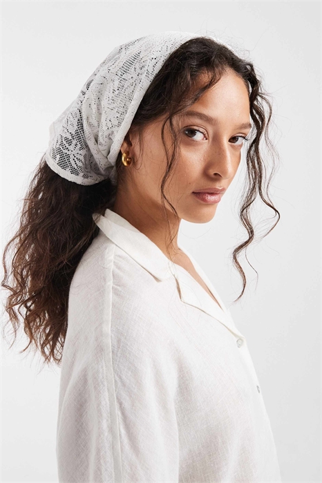 Многофункциональный шарф с кружевом артикул 155474370