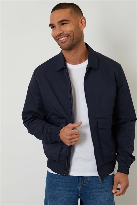 Легкая куртка на молнии с накладными карманами, защищающая от дождя артикул 156413581