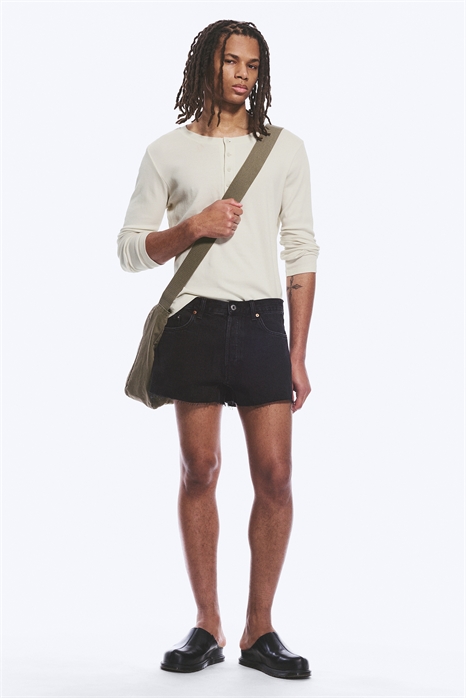 Джинсовые шорты Gravity с низкой посадкой и свободным кроем артикул 1324328001