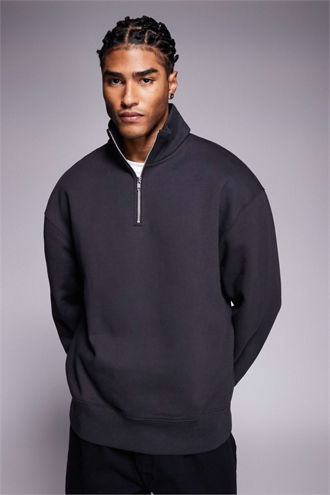 Высококачественная кофта свободного кроя с застежкой-молнией на 1/4 длины, плотность ткани 400 г/м² артикул 146890064