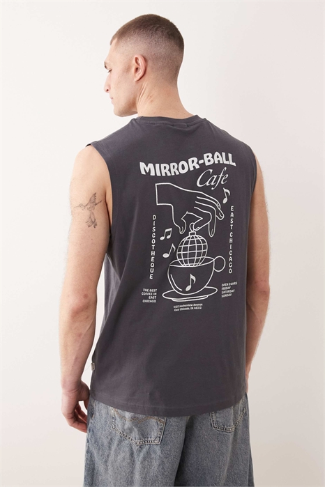 Объемный жилет с принтом в виде диско-шара на спине артикул 155407554