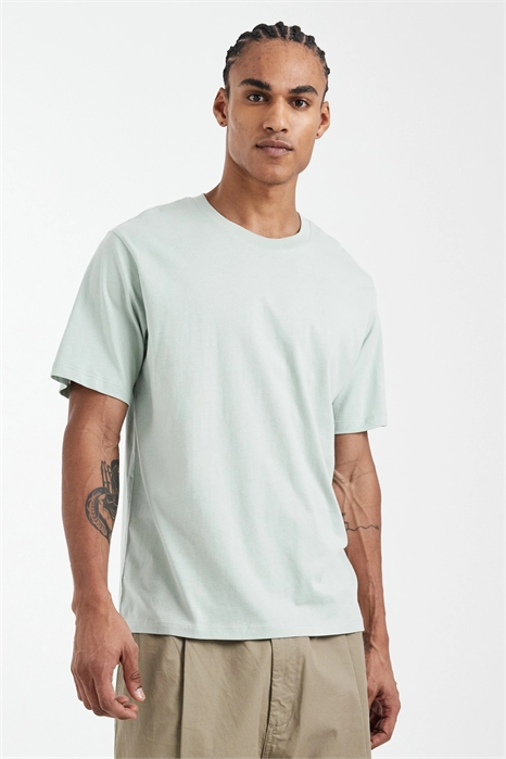 Футболка свободного кроя артикул 154747071