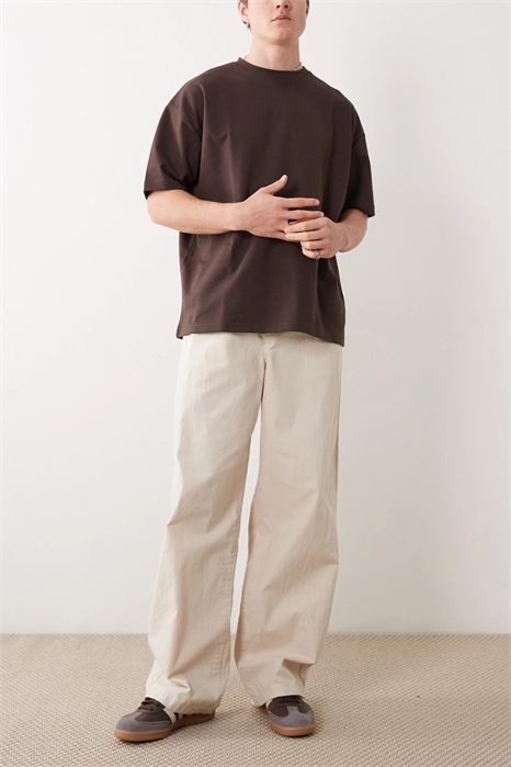 Брюки свободного кроя из смесовой ткани с добавлением льна артикул 152466763