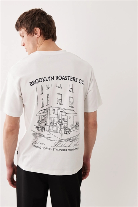 Футболка премиум-класса из плотной ткани с принтом на спине артикул 154761754