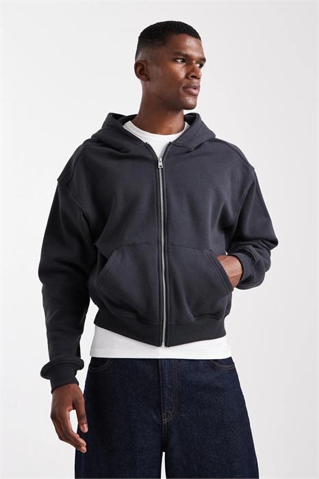 Укороченная толстовка с капюшоном на молнии артикул 150277197