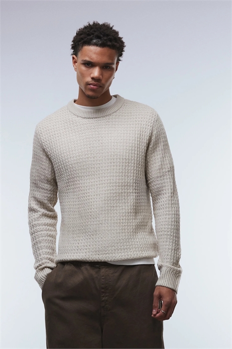 Свитер с фактурной поверхностью артикул 149048589