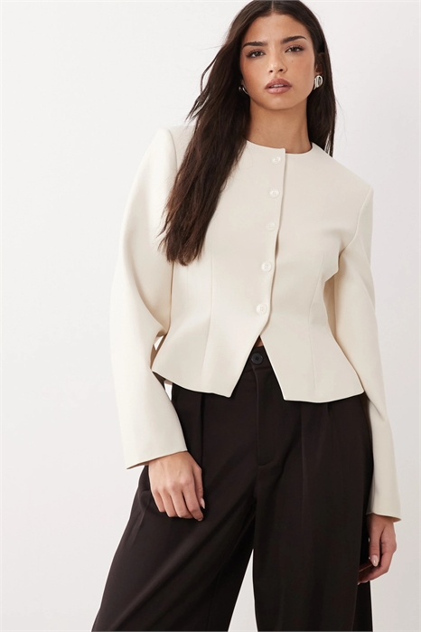 Блейзер с баской артикул 155726547