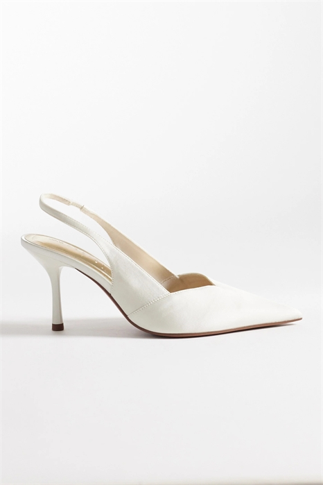 Туфли-лодочки «Сабрина» с широкой колодкой и открытой пяткой на шпильке артикул 154262577