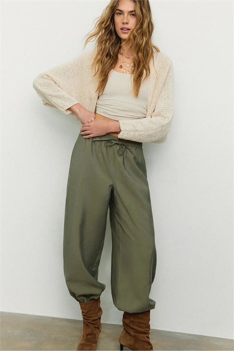 Брюки-саруэль из лиоцелла артикул 156369111