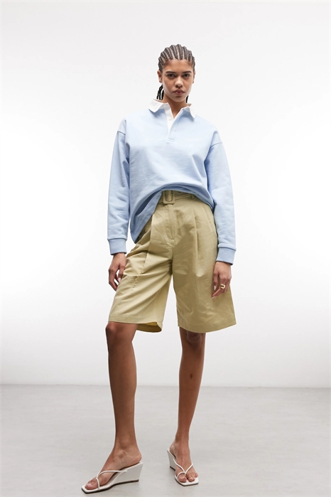 Свитшот с воротником-стойкой премиум-класса артикул 155469839