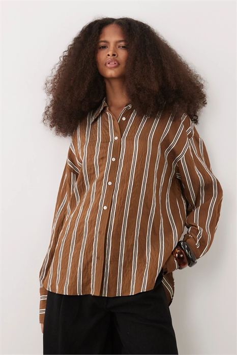 Классическая рубашка свободного кроя артикул 156174064