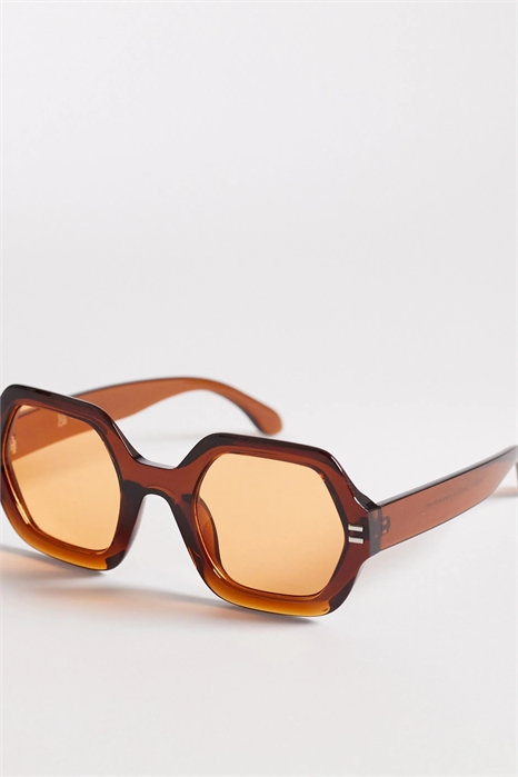 Большие шестиугольные очки с оранжевыми стеклами артикул 153192849