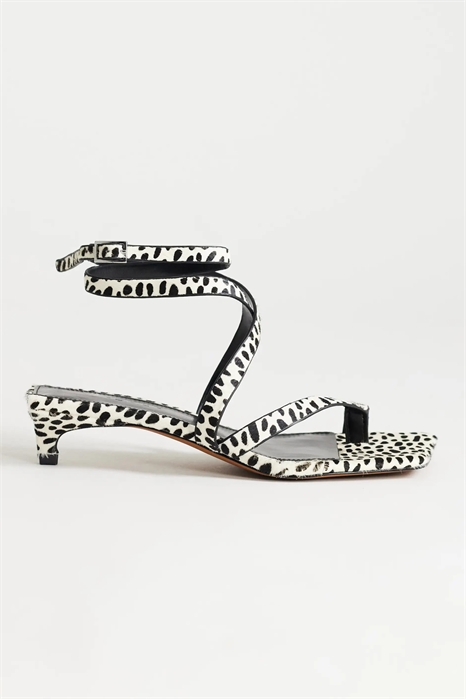 Сандалии Sophie на среднем каблуке с ремешками артикул 152941523