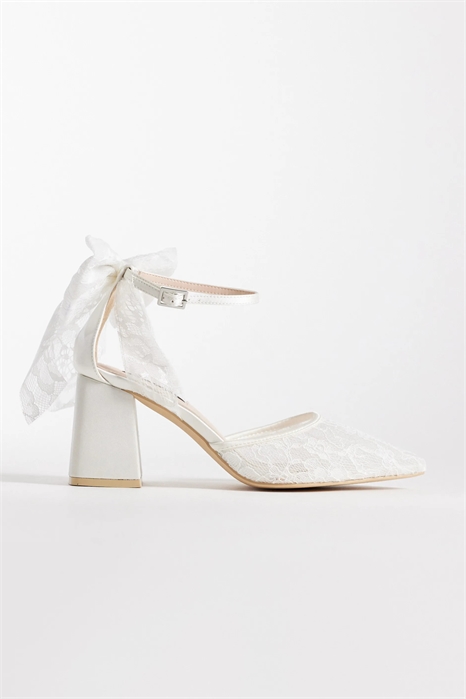 Свадебные туфли Be Mine с широким верхом, каблуком-блок и бантиком артикул 150075324