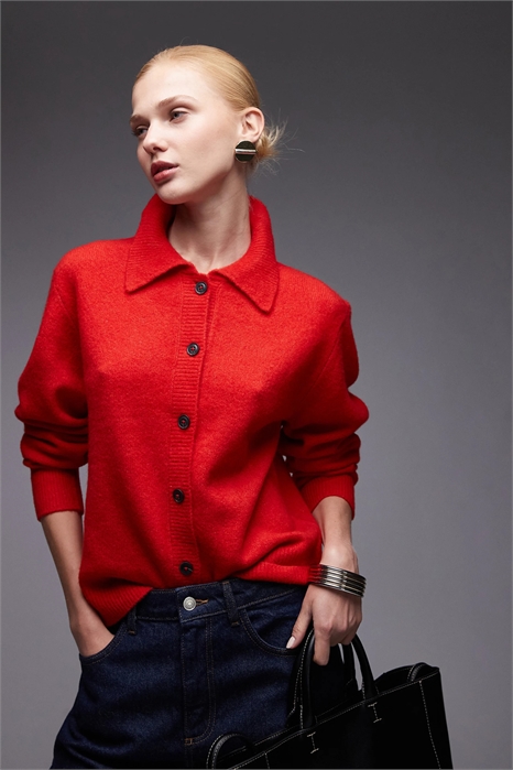 Вязаный кардиган с воротником артикул 149994849