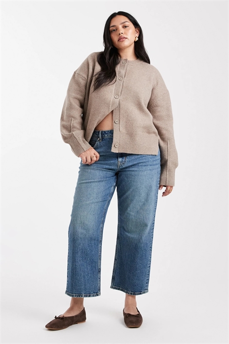 ASOS DESIGN Curve — удобные джинсы с прямыми брючинами из эластичного материала, длиной до щиколотки артикул 147695754