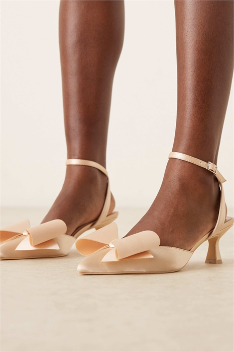Свадебные туфли на низком каблуке с бантиком артикул 149858061