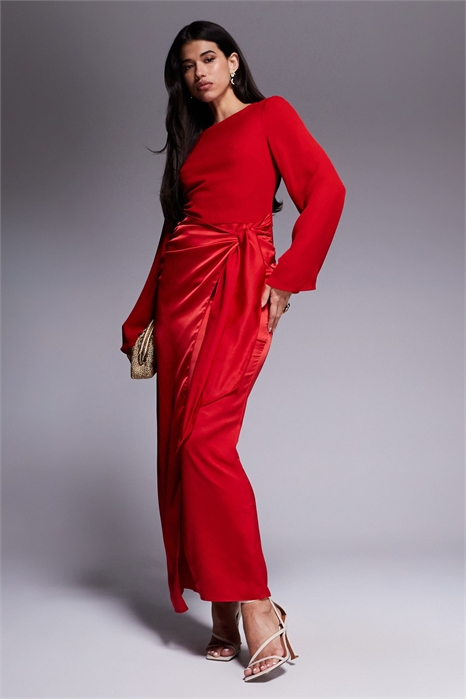 Макси-платье из шифона с рукавами-буфантами и юбкой-парео из атласа артикул 144209902