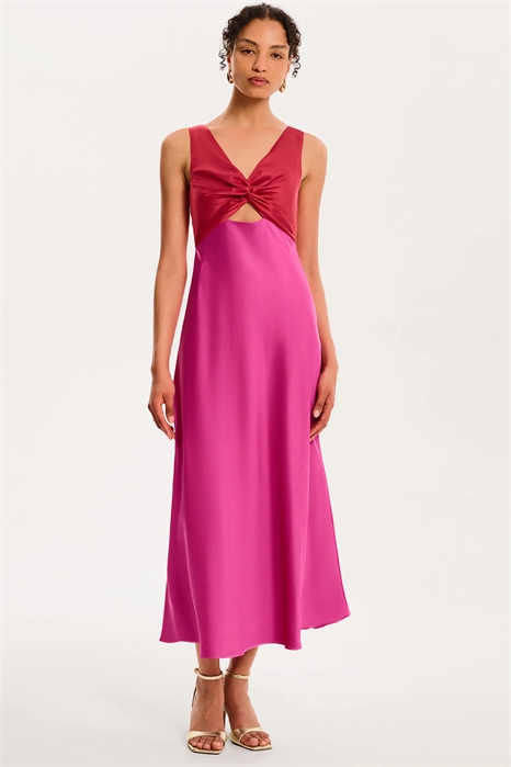 Платья Maggy артикул 148550970