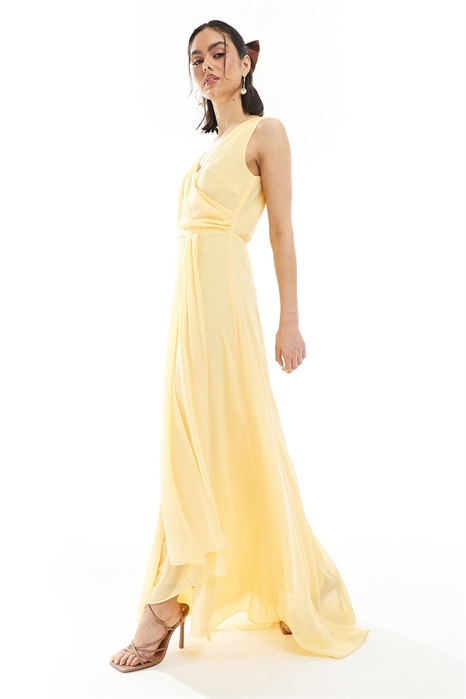 Макси-платье для подружки невесты из шифона с перекрещивающимся вырезом спереди и юбкой с перекрещивающимся кроем артикул 141188398