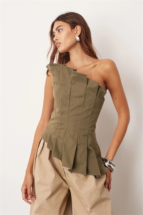 Топ-бандо с рельефным узором артикул 148301285