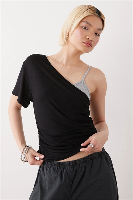 Двухслойная майка с открытыми плечами артикул 155588175