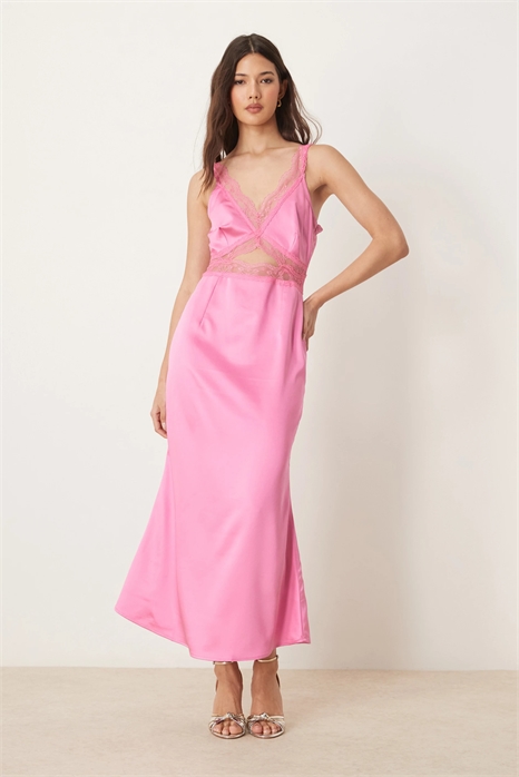 Платье-миди из кружева с вырезами от Mimi артикул 142399929