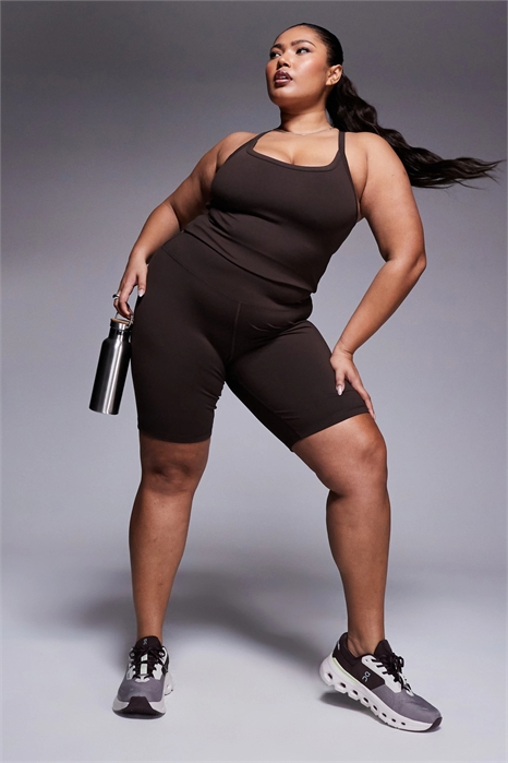 Шорты-леггинсы Curve Icon с 8-дюймовым кроем и мягкой на ощупь тканью артикул 139344501