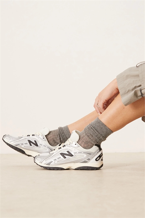 Кроссовки объёмом 204 л артикул 151262972