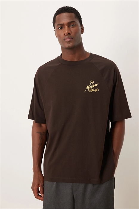 Футболка свободного кроя с рагланными рукавами и вышитым надписью артикул 150040548