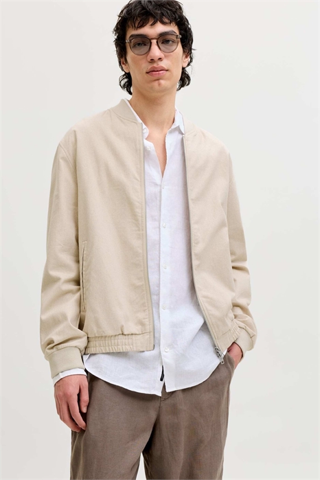 Куртка-бомбер артикул 156584413