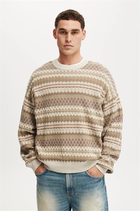 Вязаное из гаража артикул 153602526