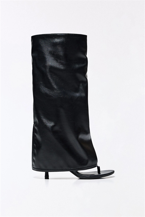 Сандалии на каблуке-стринге артикул 156115384