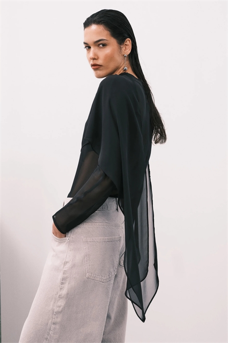 Блузка из прозрачной ткани с шифоновым шарфом артикул 154231693