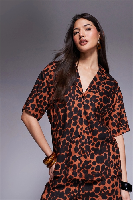 Рубашка из льна с воротником-ревер co-ord артикул 153753945