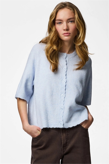 Вязаный кардиган артикул 156633643