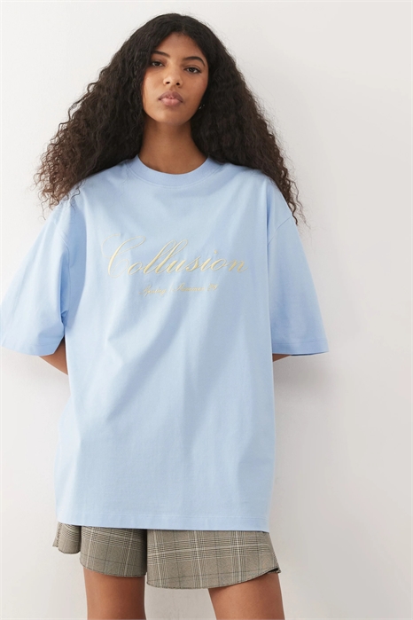 Футболка с крупной вышивкой логотипа артикул 153881917