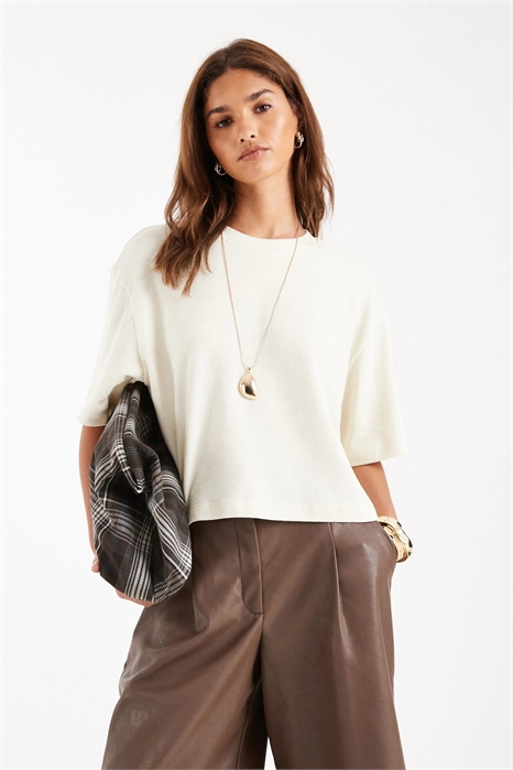 Футболка-кроп-топ прямого кроя из фактурного джерси артикул 151481006