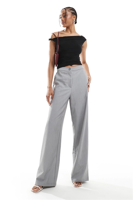 Высокие брюки с прямыми брючинами свободного кроя артикул 133492821