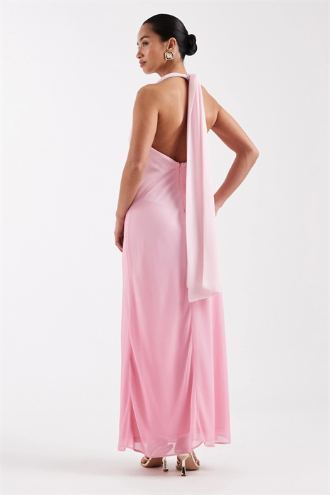 Макси-платье из шифона с открытыми плечами для подружки невесты артикул 154078809