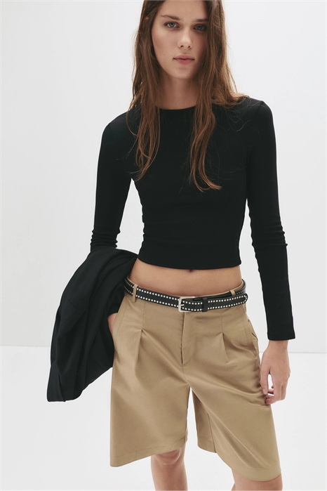 Приталенная футболка с длинным рукавом артикул 152238283