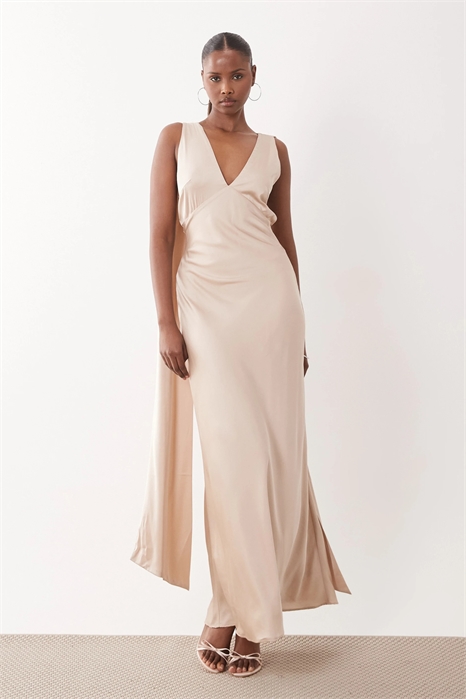 Макси-платье для подружки невесты из атласа с V-образным вырезом, шнуровкой и шарфом артикул 154078322