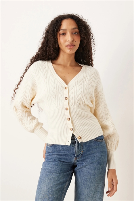 Вязаный кардиган с V-образным вырезом и косами артикул 153153593