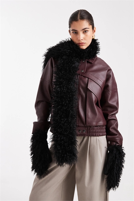 Набор из монгольского шарфа и варежек артикул 151071015