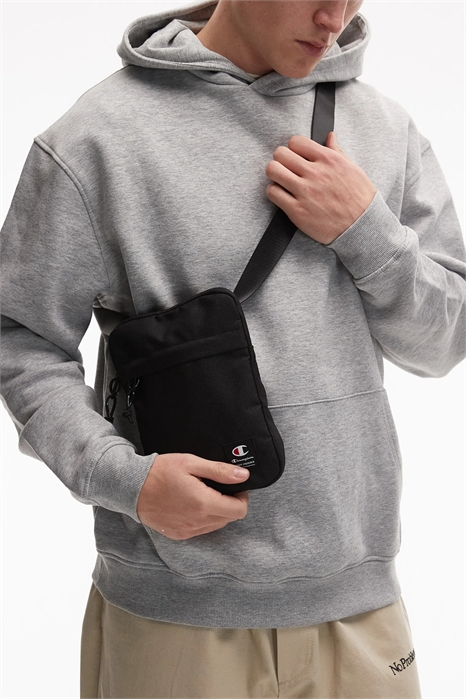 Небольшая сумка через плечо артикул 152226735