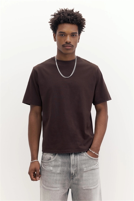 Простая хлопковая футболка с короткими рукавами артикул 156387993